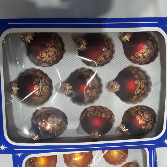 Ornaments Holiday Tree Glasses Specially Crafted with Variety Designs - Picture 4 of 11